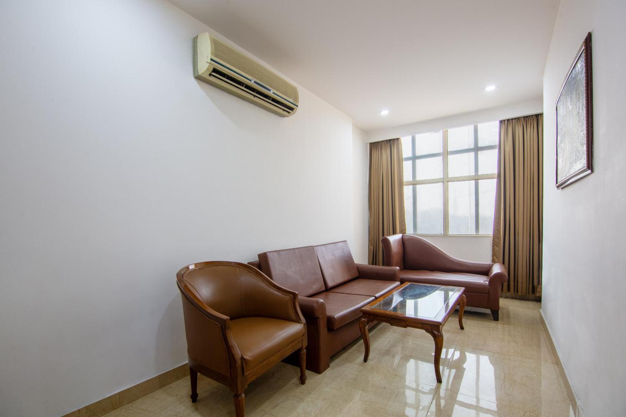 Hotel Lohmod At National Highway 8 - Free Airport Transffer Ню Делхи Екстериор снимка