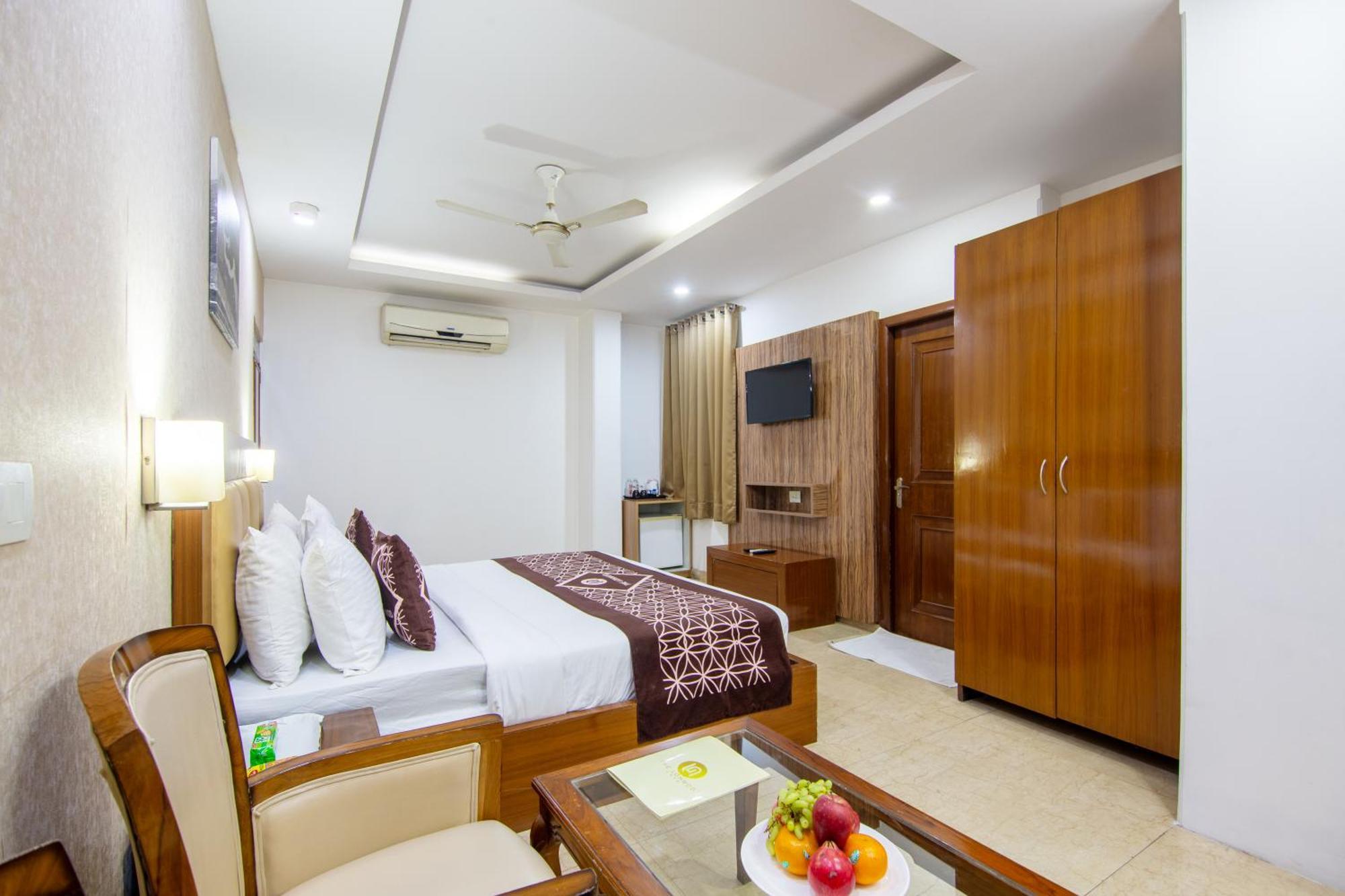 Hotel Lohmod At National Highway 8 - Free Airport Transffer Ню Делхи Екстериор снимка