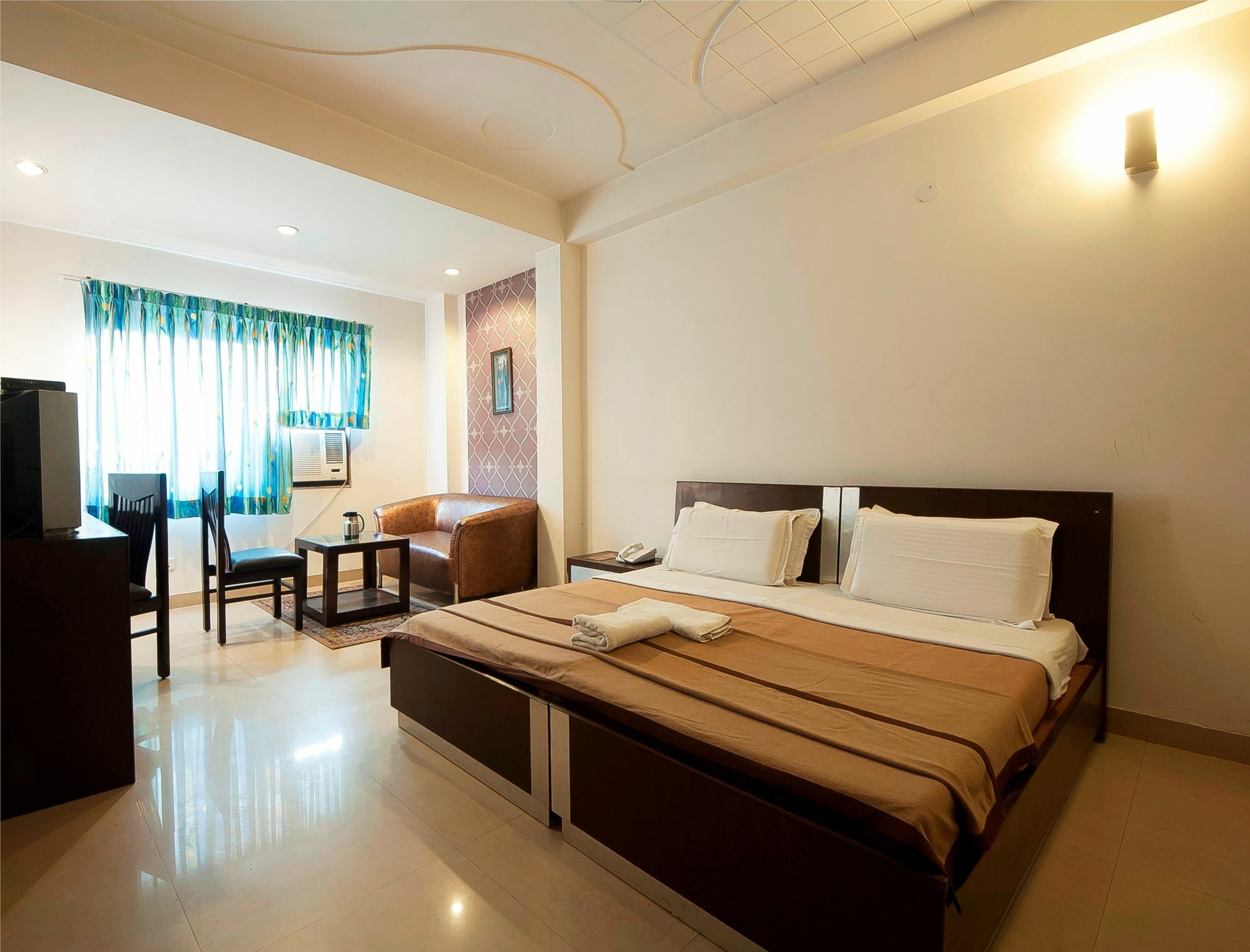 Hotel Lohmod At National Highway 8 - Free Airport Transffer Ню Делхи Екстериор снимка